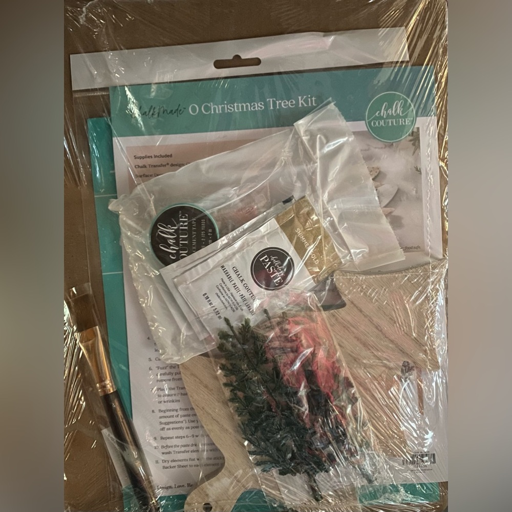 Retire- Chalk Couture - O’Christmas Tree Kit